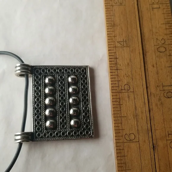 Rectangular Geometric Pendant - Picture 4 of 4